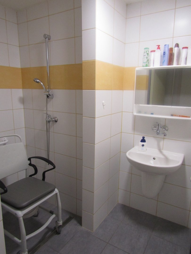 domov_se_zvlastnim_rezimem_05